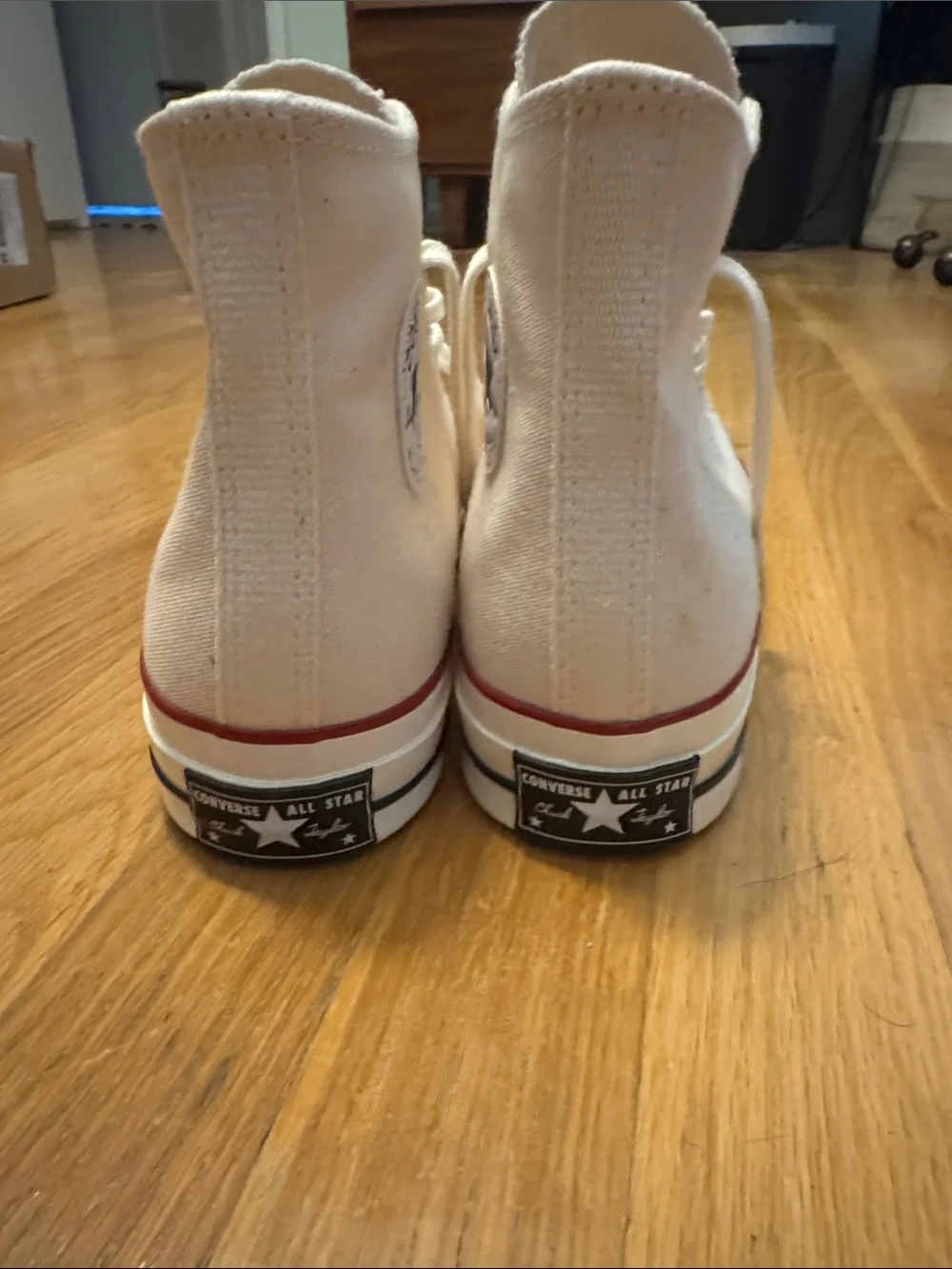 Converse “70” Chuck Taylor All Stars High Top Sneakers in Off-White - Picture 5 of 8